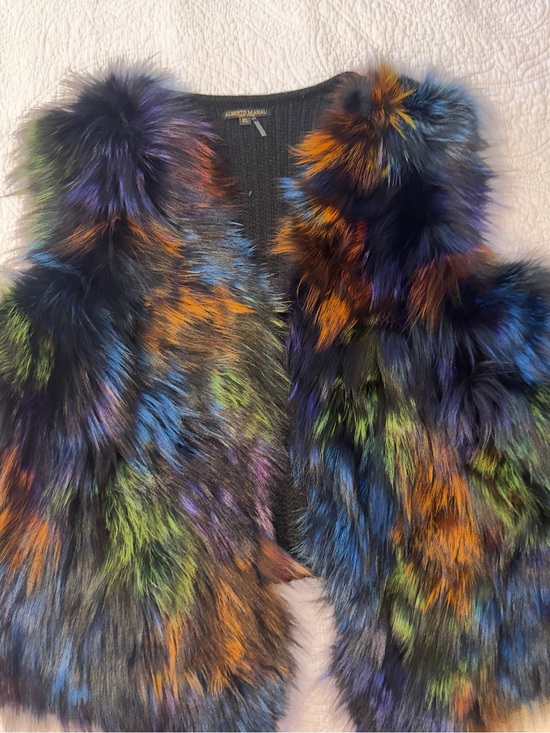 Alberto Makali Jackets & Blazers - Alberto Makali Multicolor Faux Fur Vest - Vibrant Rainbow Hues